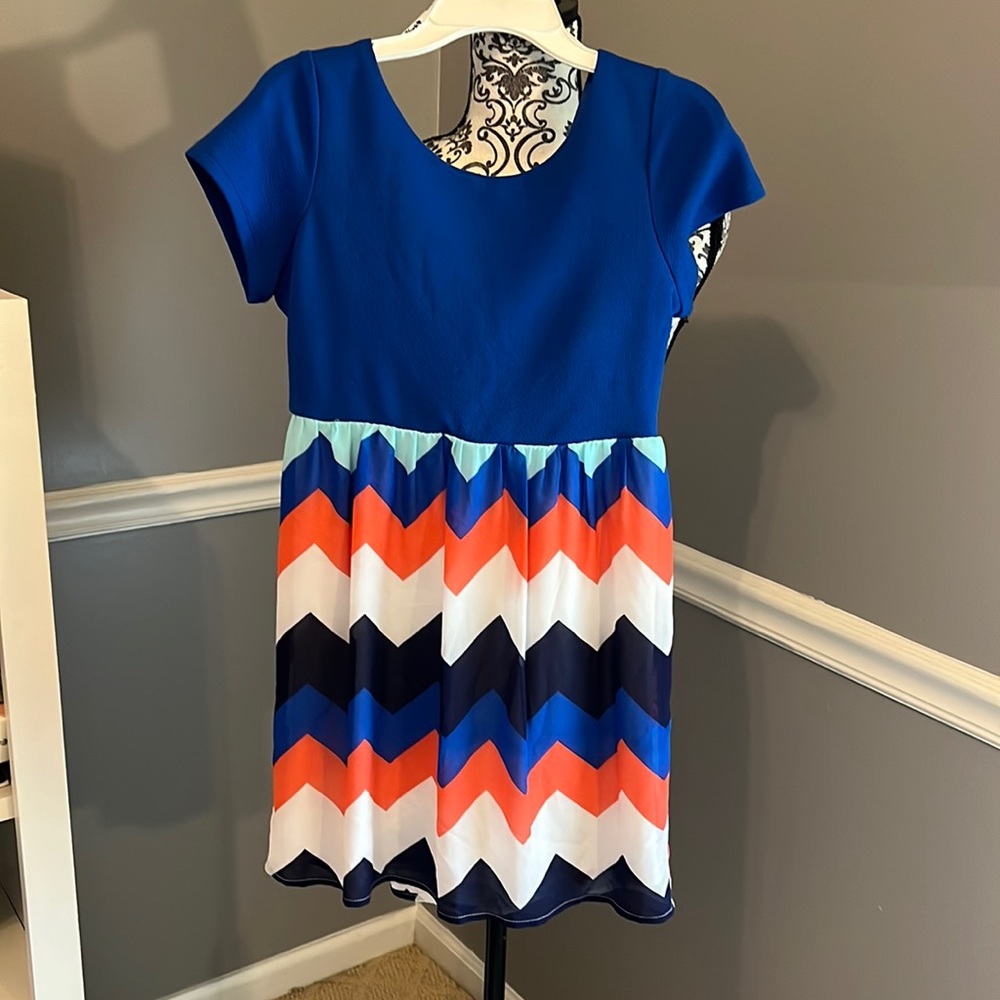 Girls dress size 12